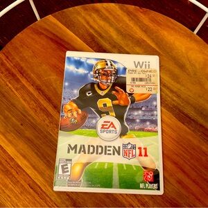 EA Sports Madden 11 (Nintendo Wii,
2006)‎ Complete